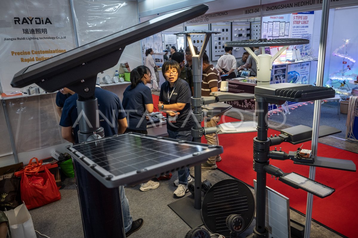 Pameran Solartech Indonesia 2025