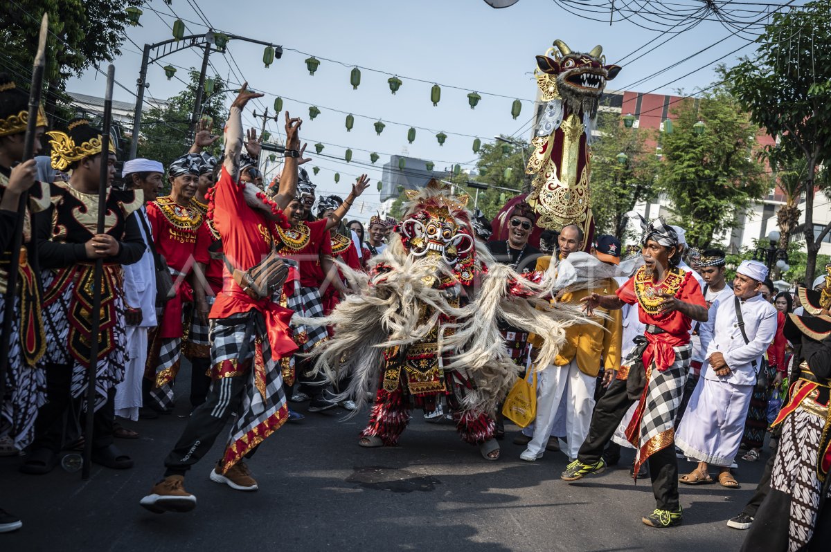 Pawai ogoh-ogoh di Semarang