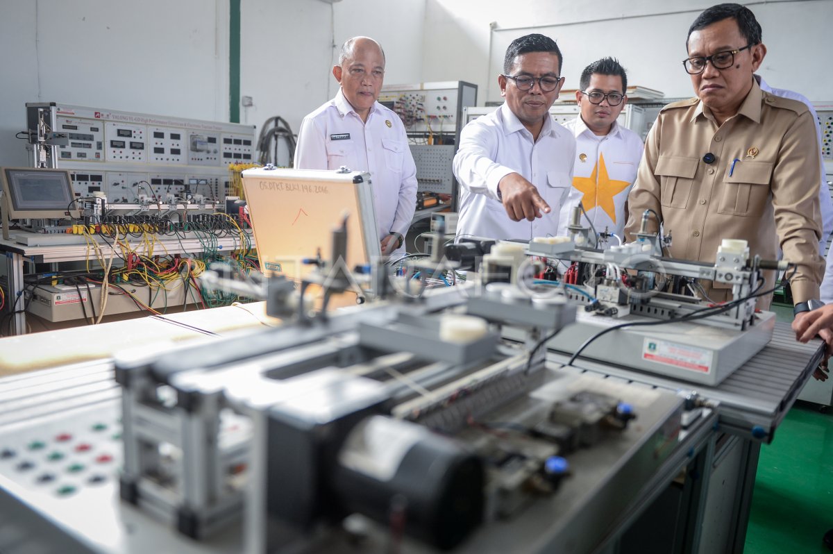 Menteri P2MI kunjungi UPTD Latihan Kerja Banten