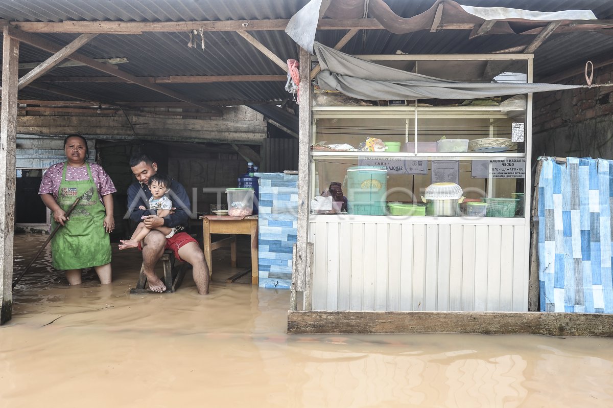 Flood in Jambi