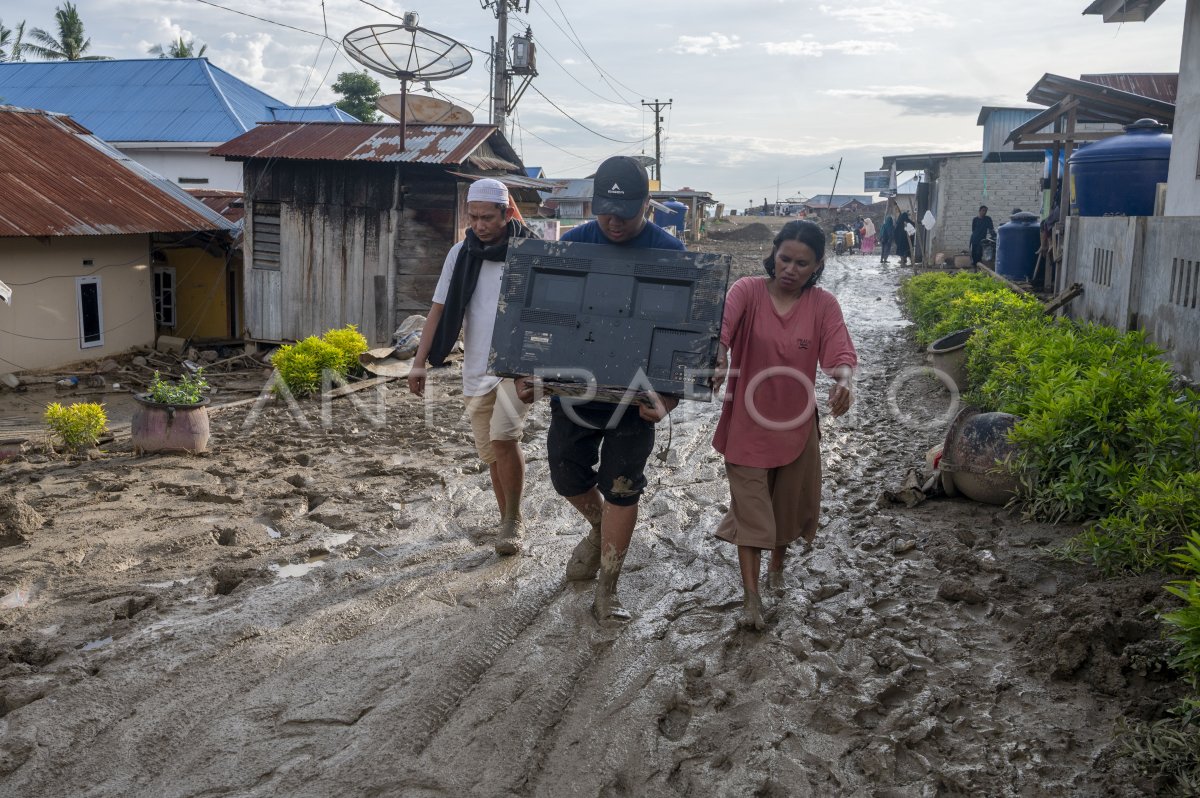 Warga terdampak banjir bandang Donggala
