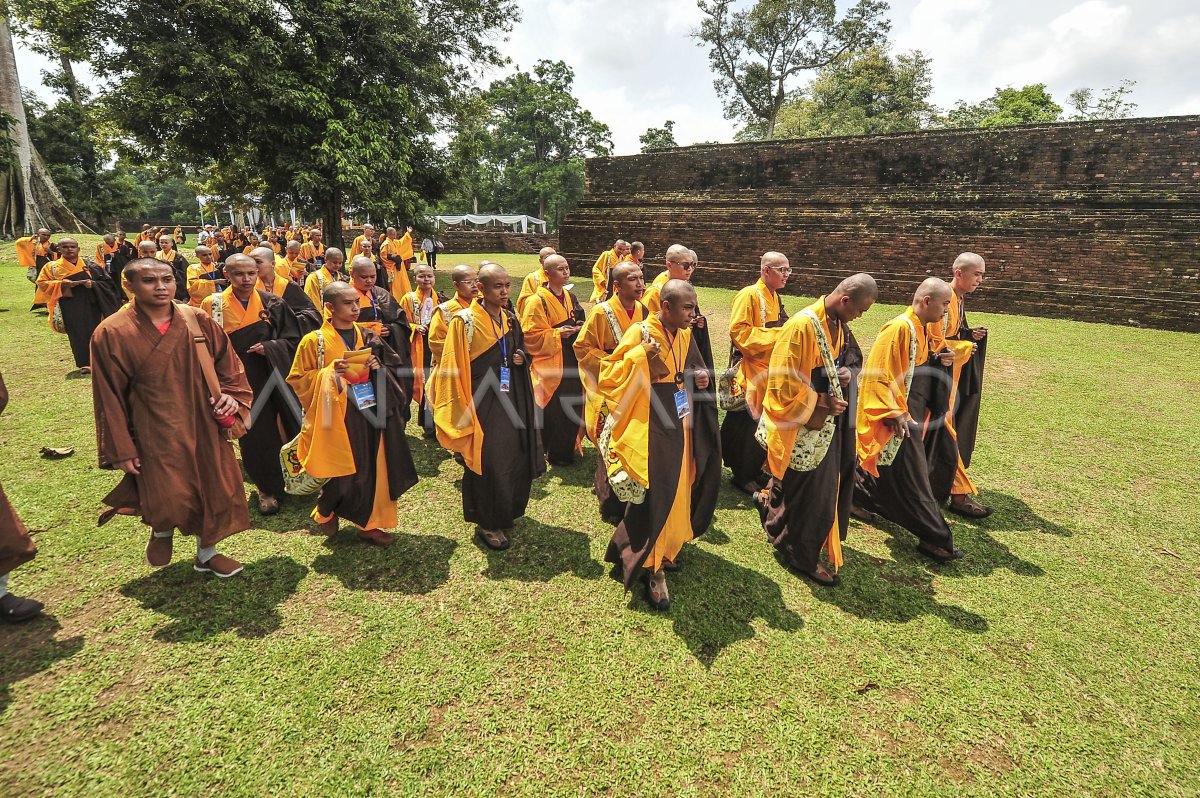 Penahbisan biksu dan samanera di KCBN Muarajambi