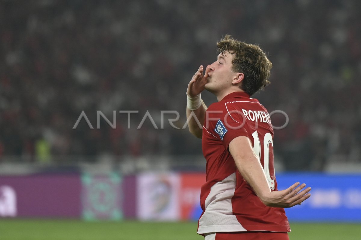 Indonesian team against China