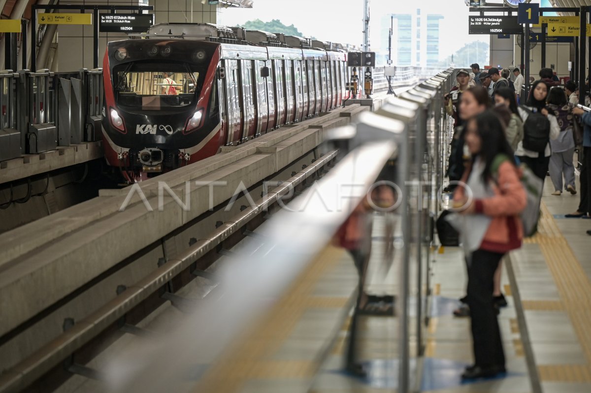 LRT Jabodebek tambah jumlah perjalanan