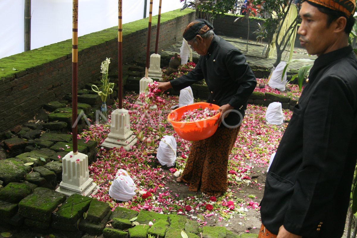 Prabu Anom Cirebon Sejarah Lengkap: Prabu Anom Cirebon: Sejarah Lengkap yang Menarik dan Inspiratif