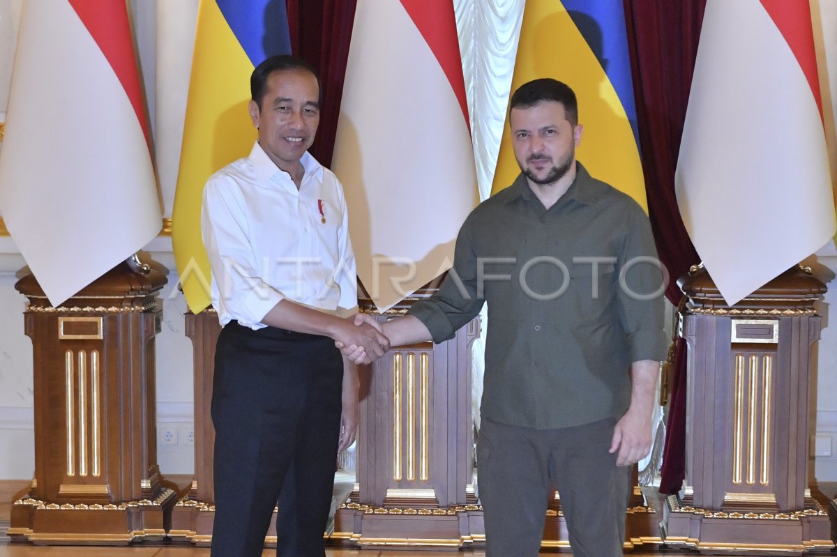 Stana Katic bilan porno video