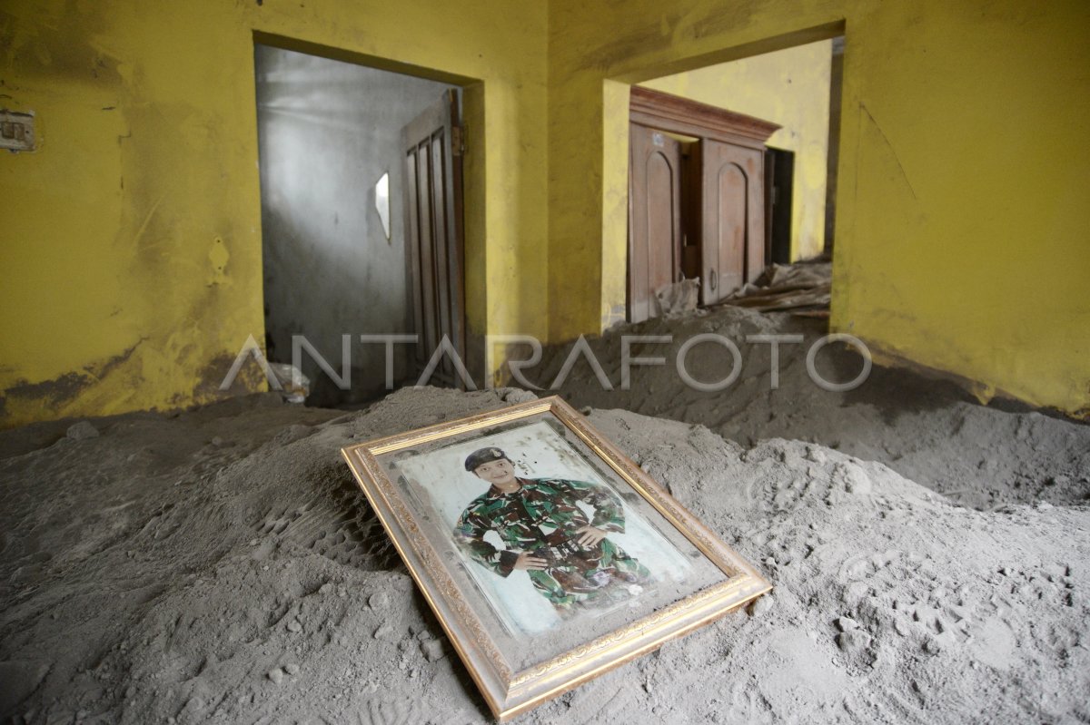 Pueblo muerto a pie del monte Semeru | ANTARA Foto