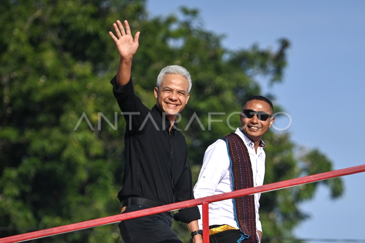 Pancasila Magic Day Ceremony at Ende