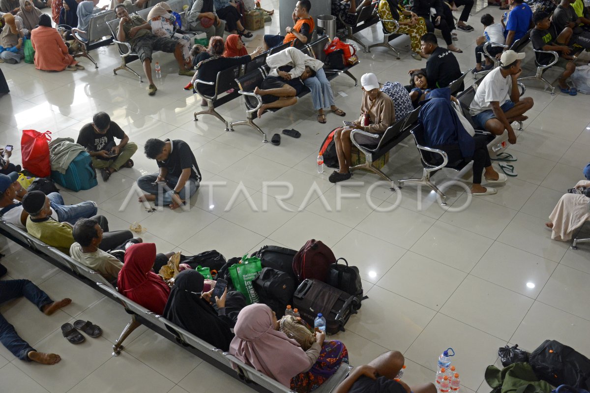 PT Pelni akomodir penumpang KM Umsini di Makassar