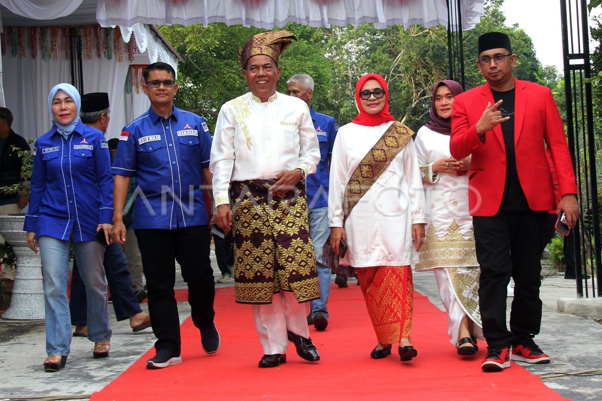 Pendaftaran bakal calon Wali Kota Dumai | ANTARA Foto