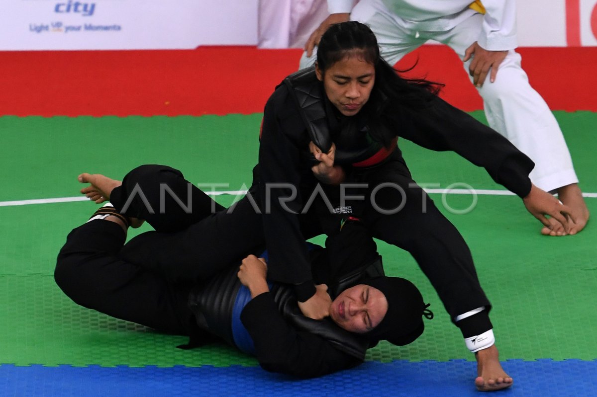 Kseniya kukilari bilan jinsiy aloqani tomosha qiling