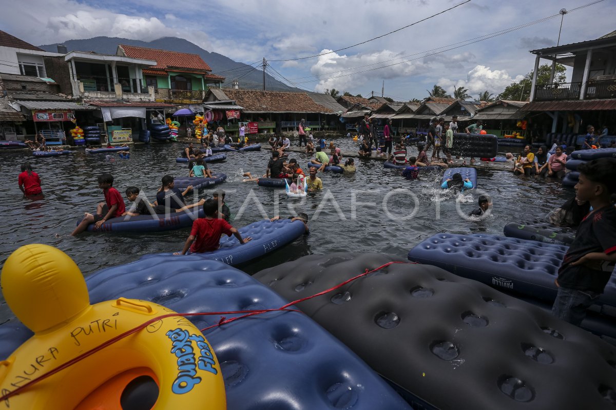 Wisata alam Cikoromoy di Pandeglang