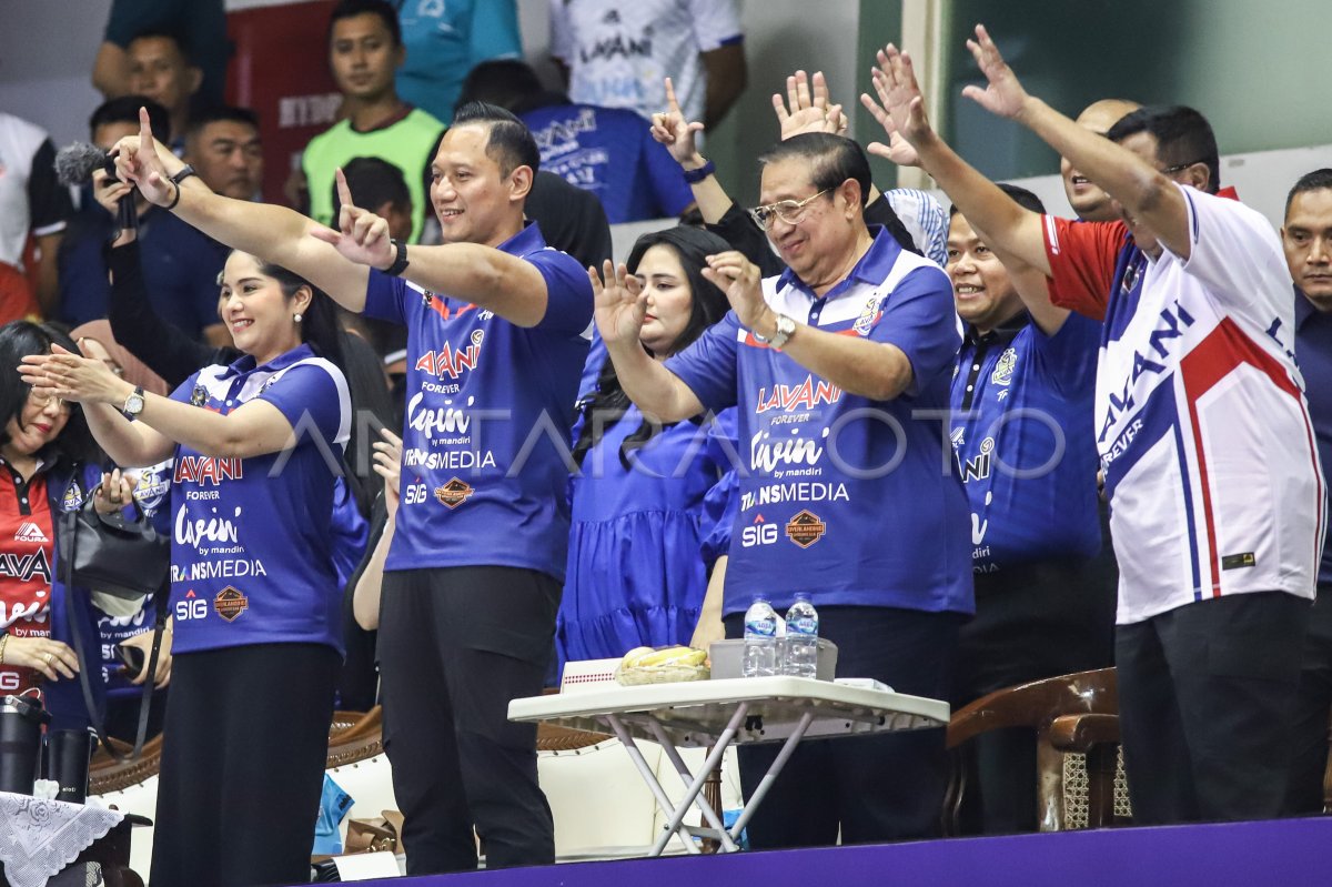 SBY dan AHY saksikan Proliga di Surabaya