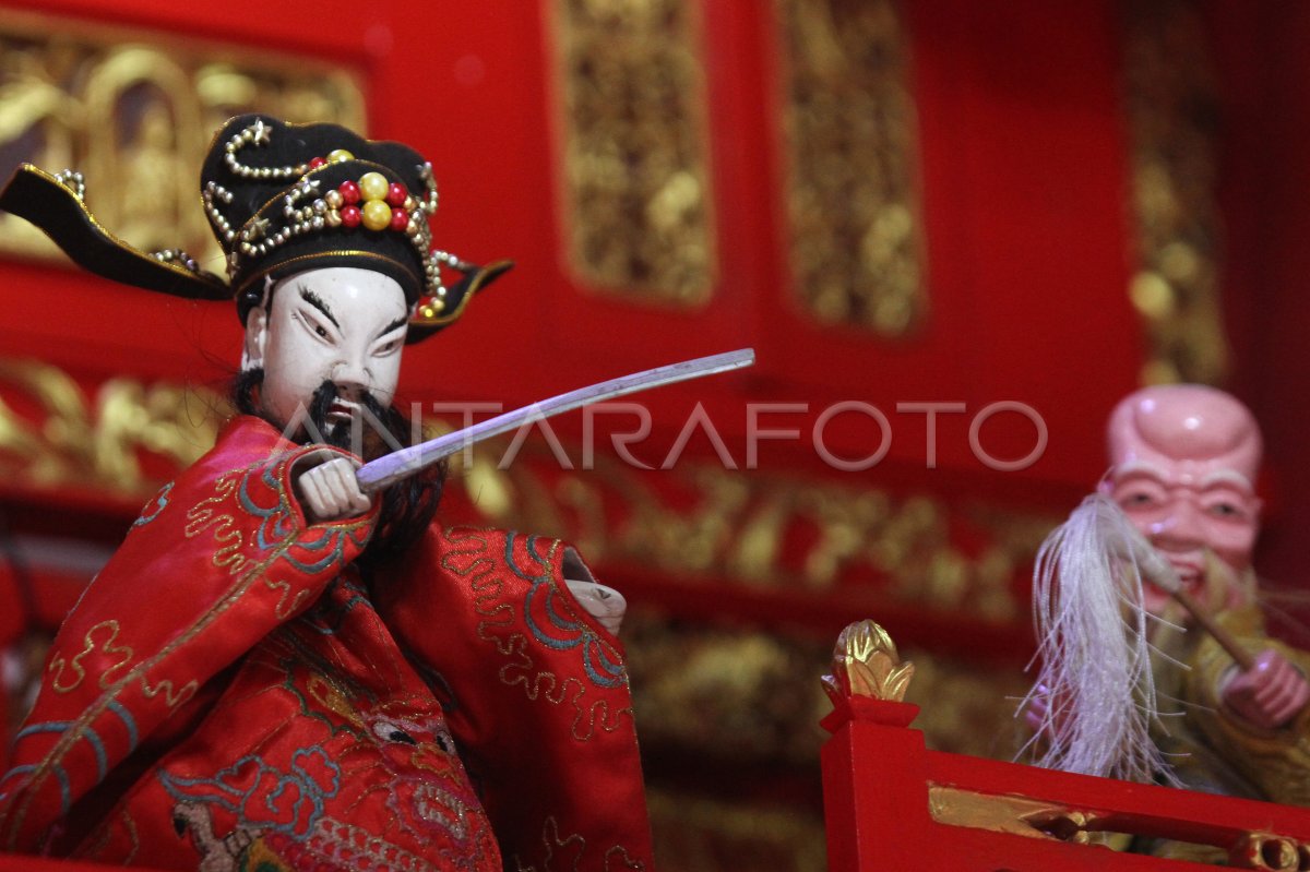 Pertunjukan wayang potehi sambut Cap Go Meh di Malang