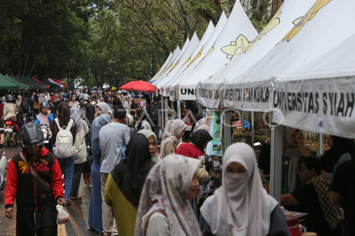 Pasar Exsis Ramadhan USK Aceh