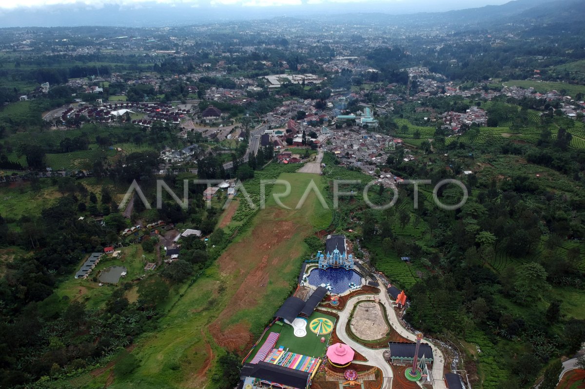 Jelang pembongkaran Hibisc Fantasy Puncak Bogor