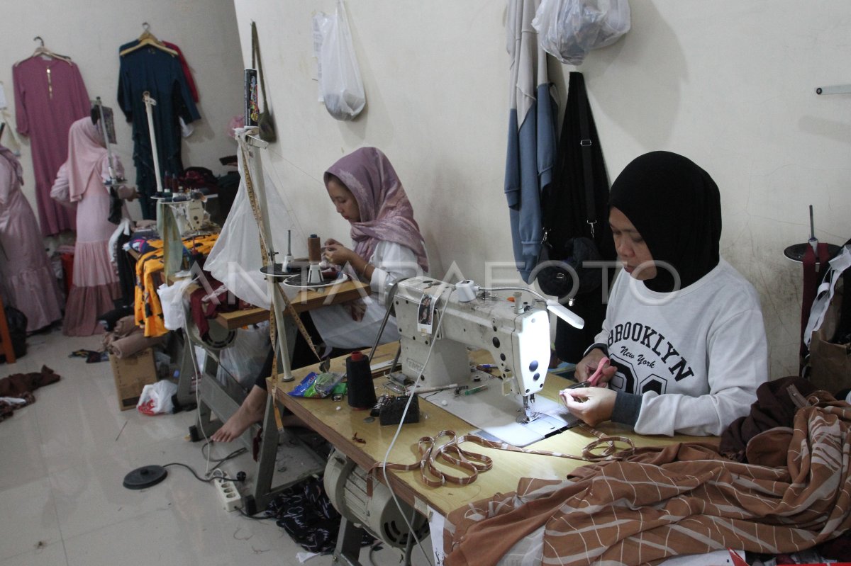 Muslim fashion production in Malang