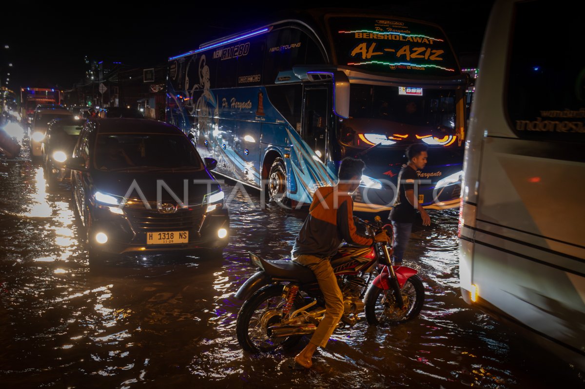 Demak pump flooded rob