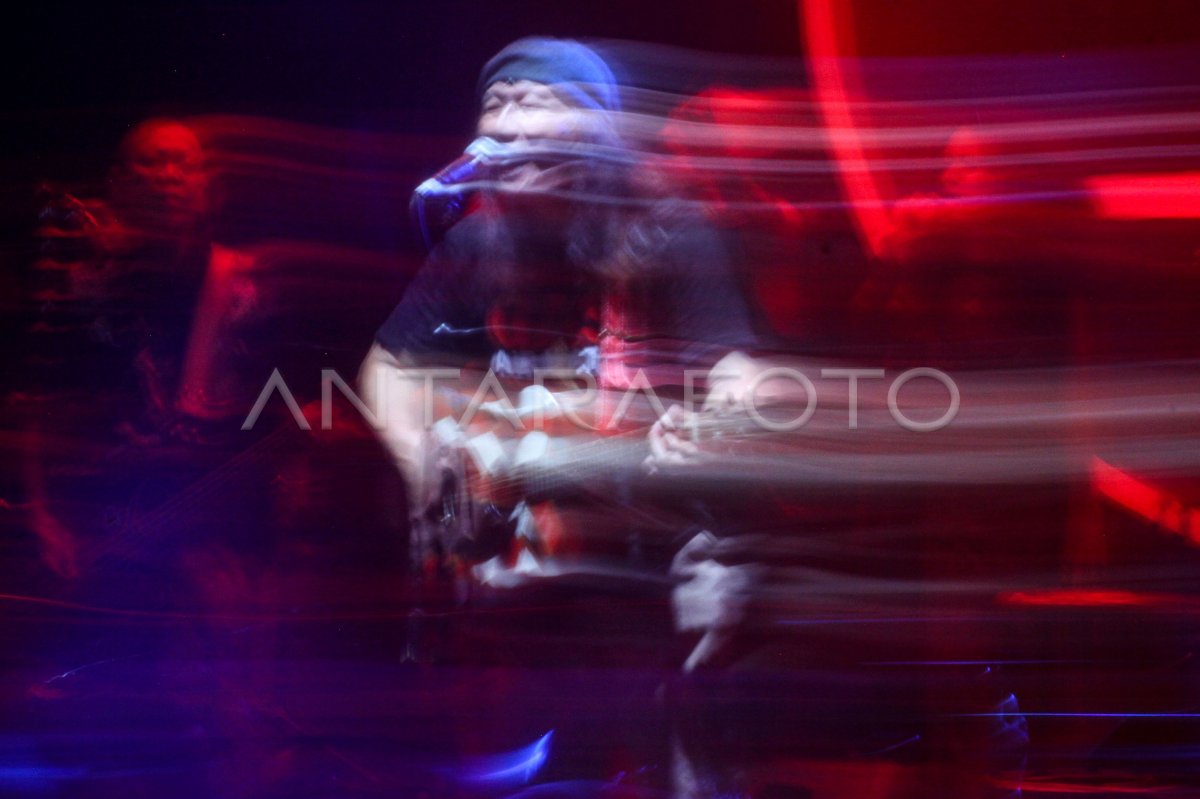 New album launcher Anto Baret