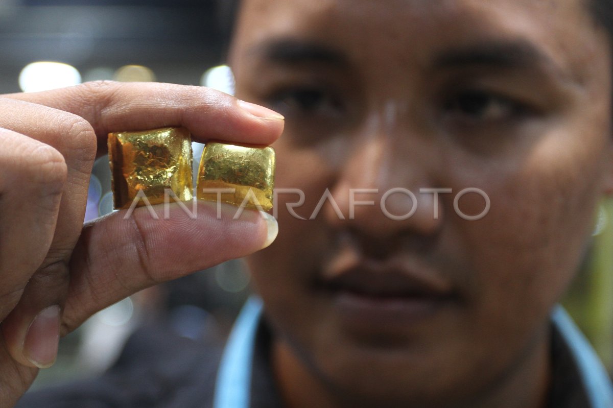 Peningkatan transaksi pembelian emas batangan di Malang