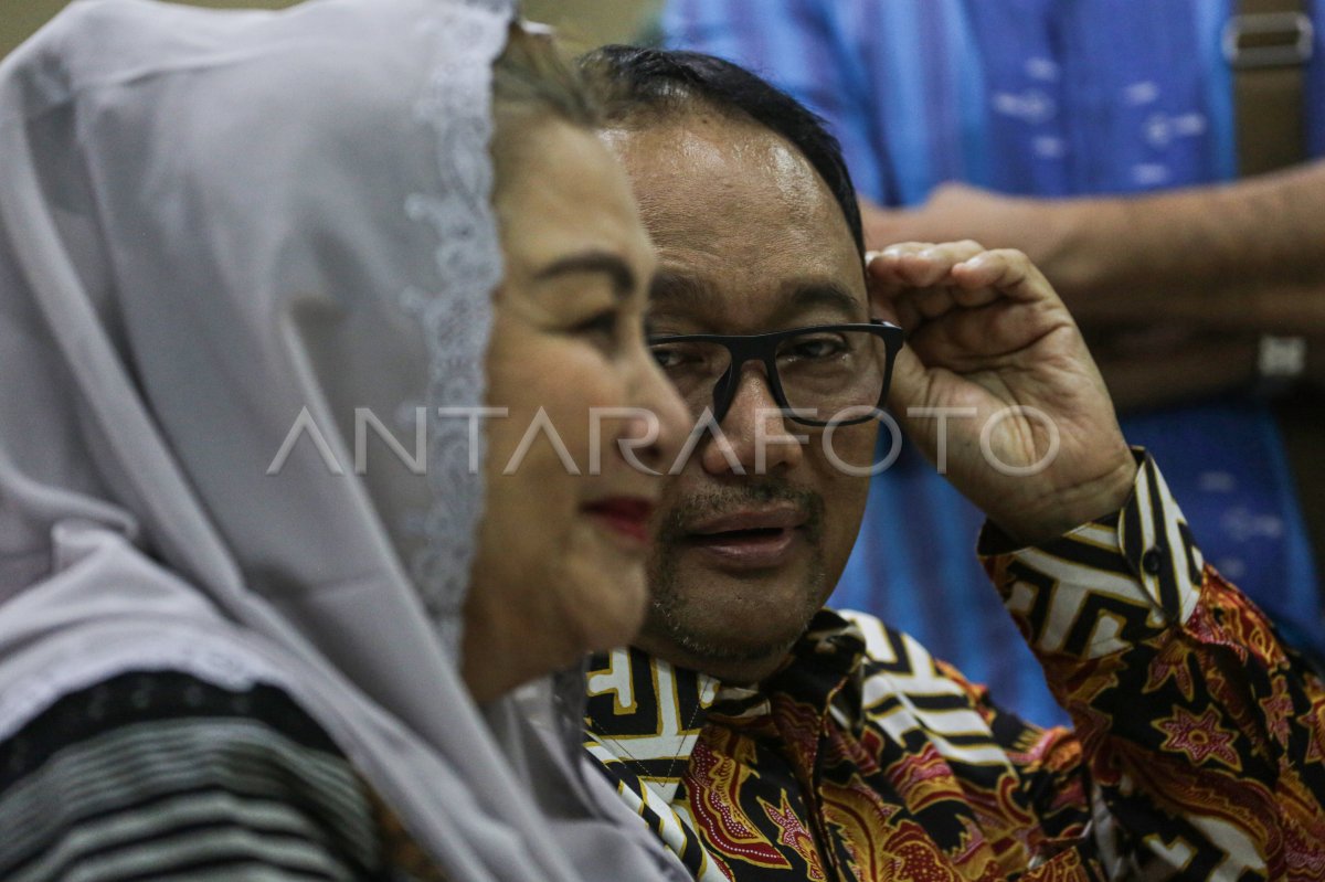 Sidang perdana kasus dugaan korupsi mantan Wali Kota Semarang