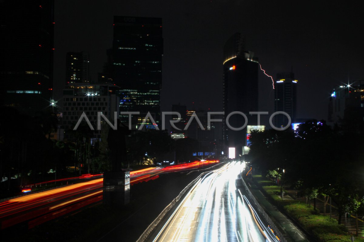 Pemadaman lampu peringati Hari Bumi