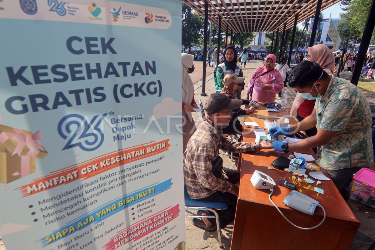 Pelayanan kesehatan gratis saat HBKB di Depok