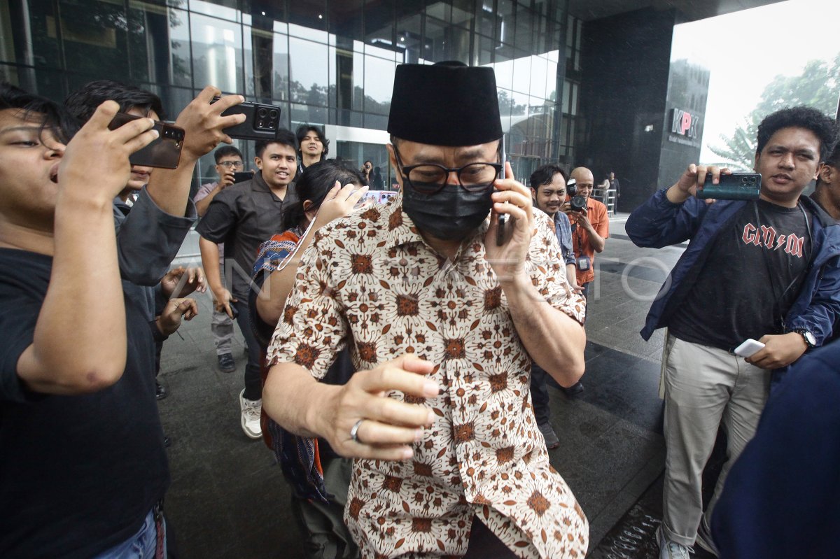 Pemeriksaan tersangka gratifikasi pajak