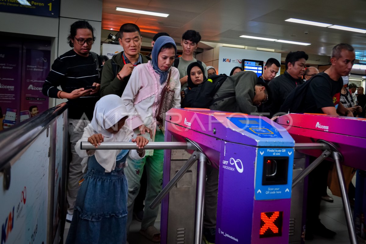 Tarif satu rupiah transportasi publik di HUT Bhayangkara