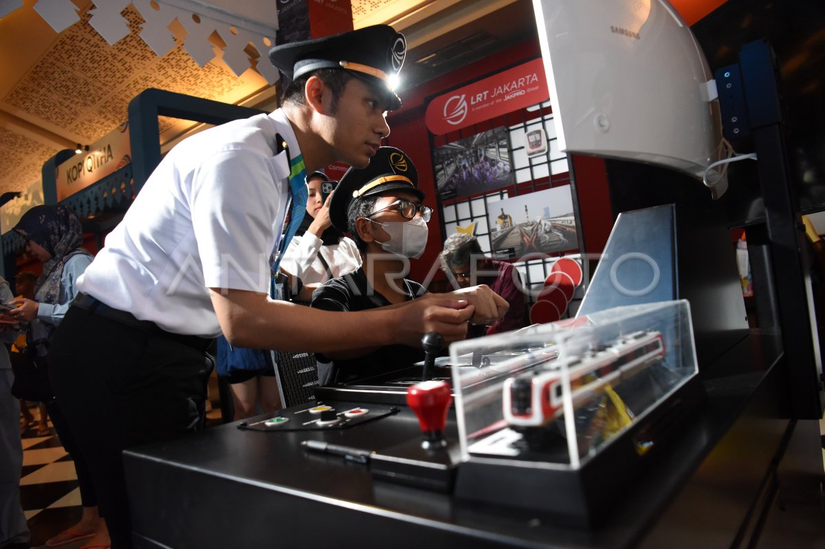 Akademi Masinis LRT Jakarta di Jakarta Fair