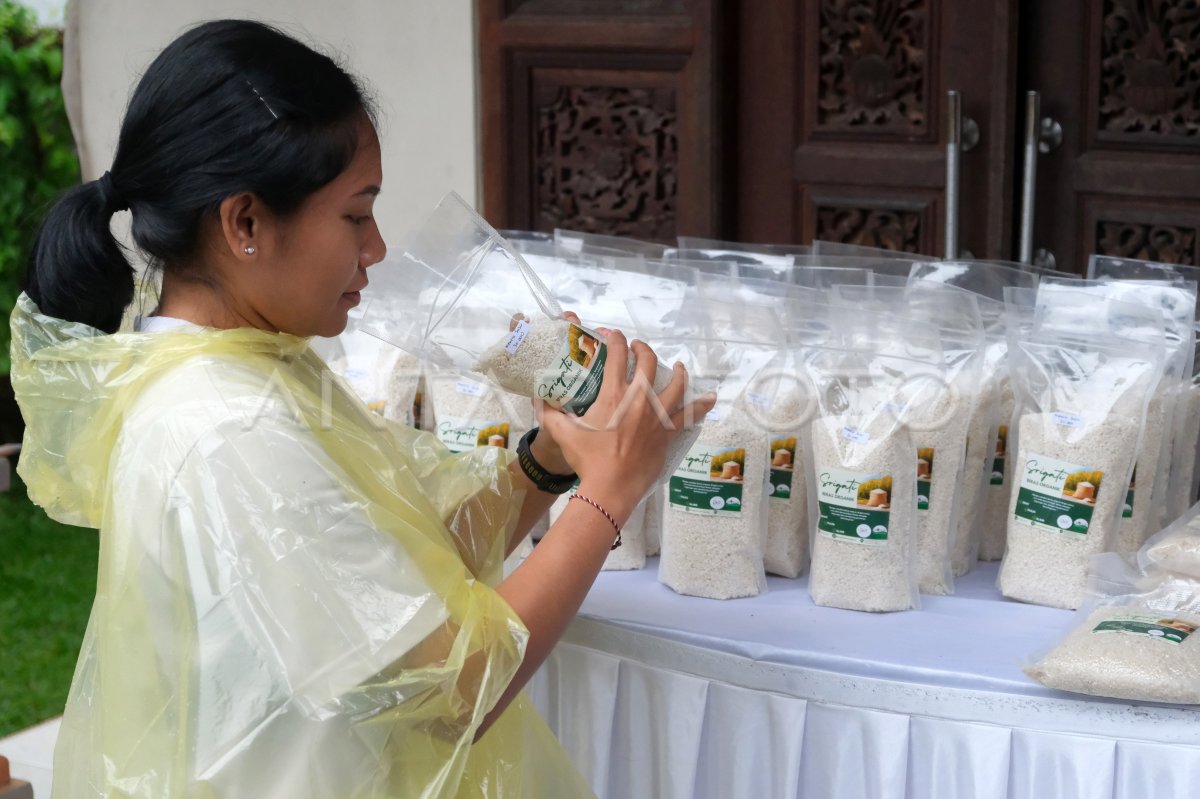 Produk beras organik diminati wisatawan