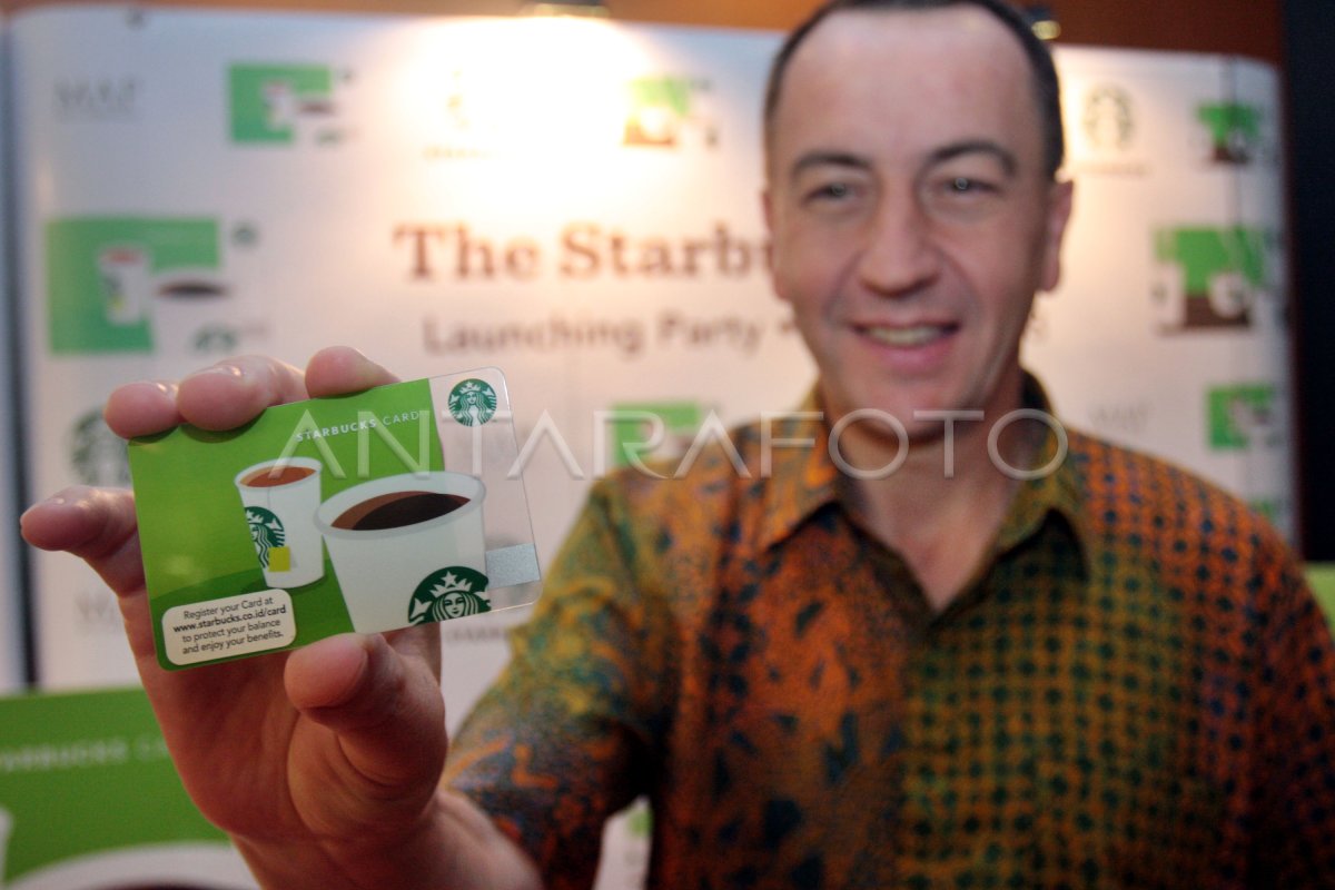 Indonesian Starbucks Card | ANTARA Foto