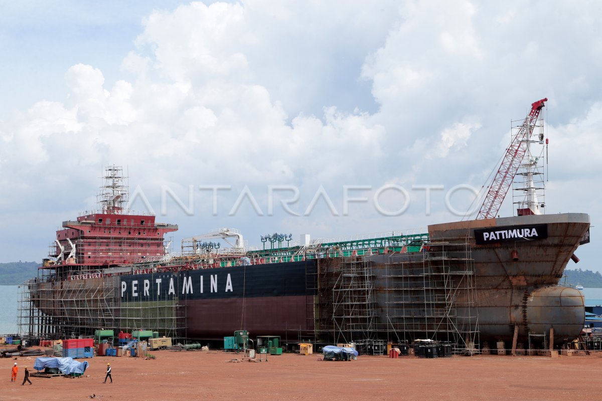 CONSTRUCTION OF TANKER PERTAMINA