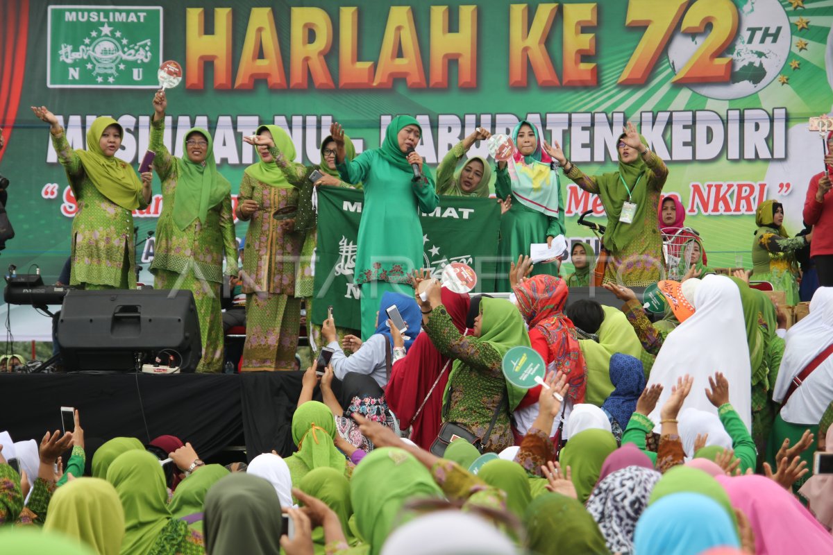 Porno studiyasining hayoti ichida