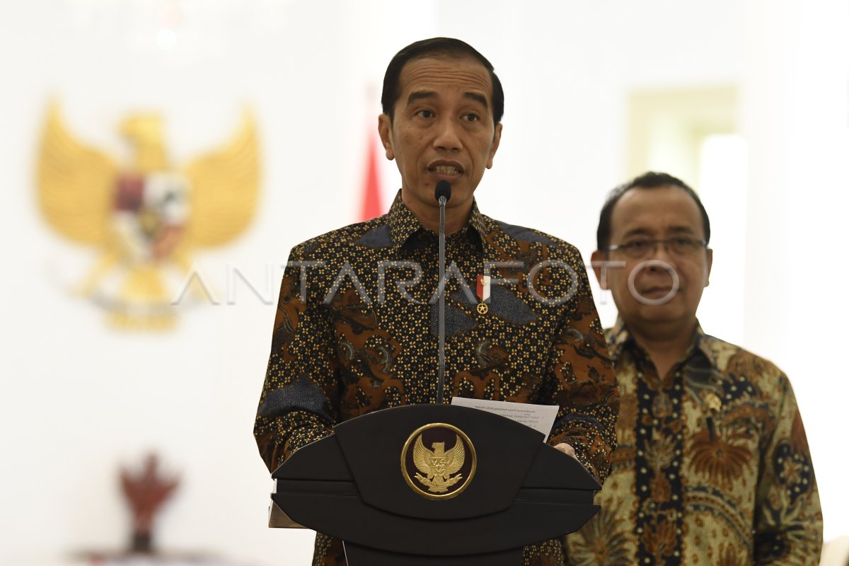 PRESIDEN MINTA DPR TUNDA PENGESAHAN RKUHP