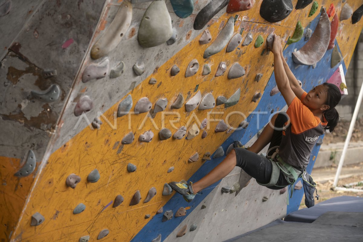 Training For Climbing Climbing Antara Foto Training For Climbing Climbing Antara Foto