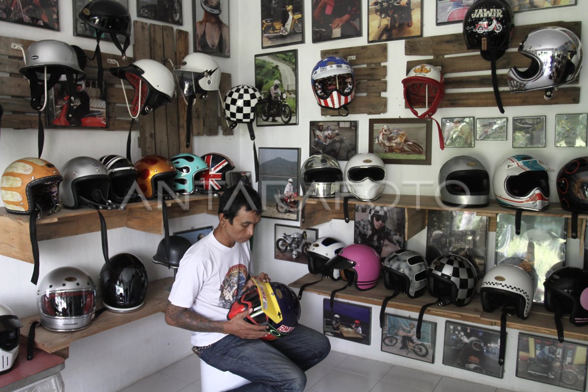 CUSTOM HELMET PRODUCTION