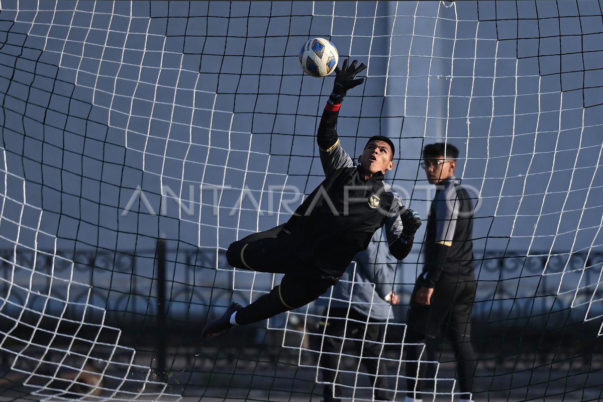 Latihan Timnas U Indonesia Antara Foto