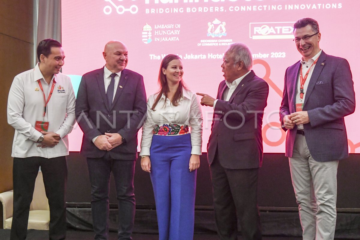 Porno buzuqlik inest Porno Carnelia Mango