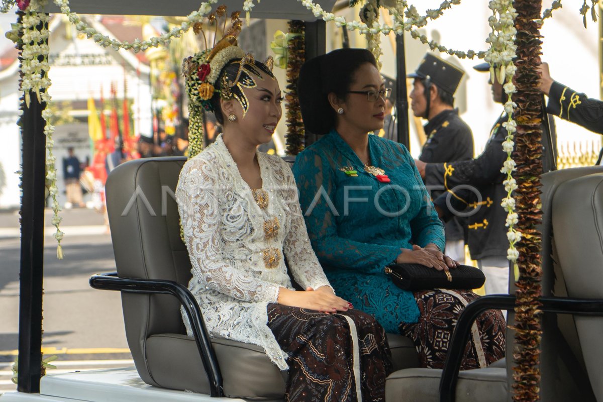 Uy qurgan rus svingerlari