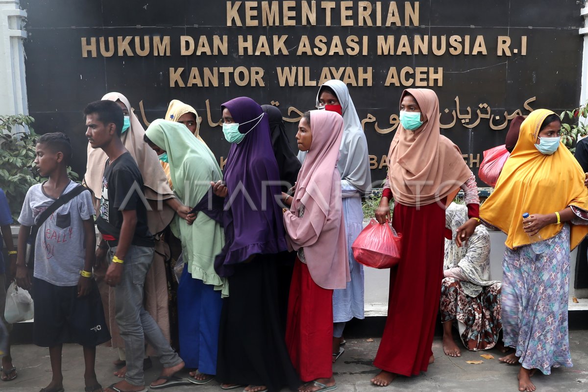 Pengungsi Rohingya Aceh Selatan tiba di Banda Aceh