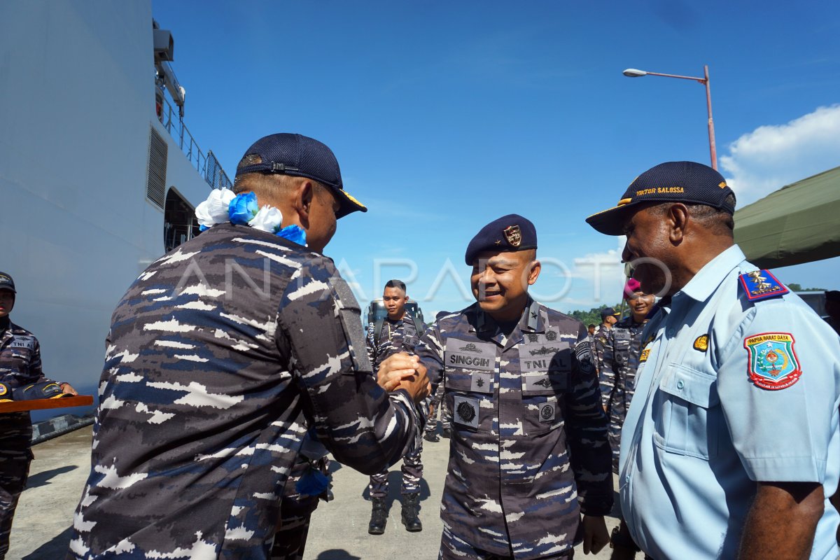 Diplomacy and humanitarian mission in southern passive countries