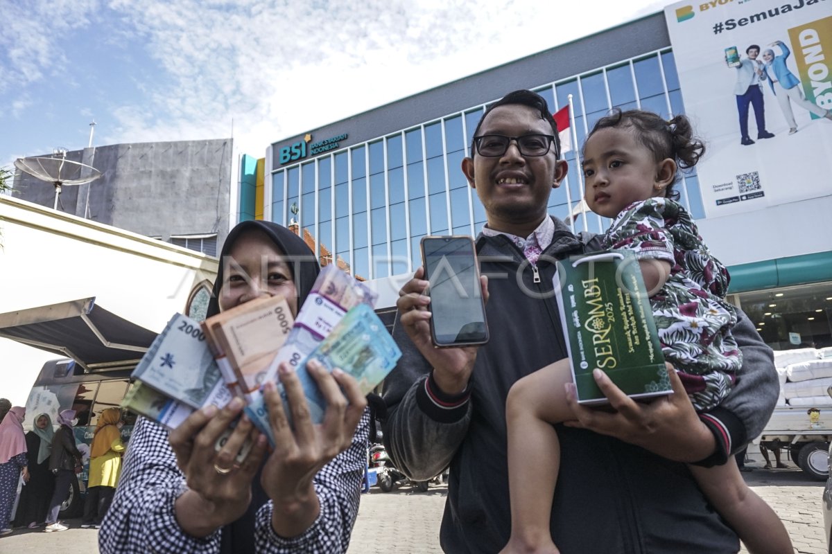 Bank Indonesia’s new money exchange in Pekalongan