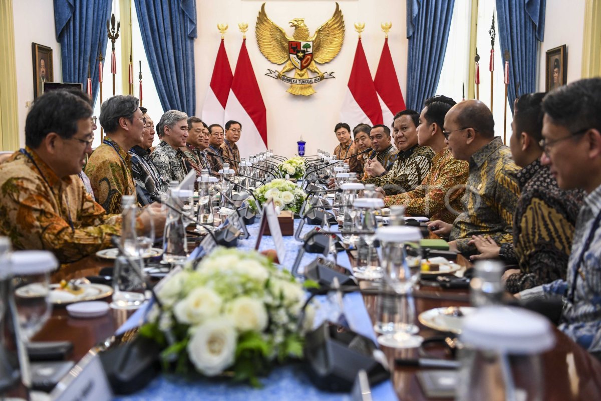 Presiden Prabowo terima kunjungan kehormatan delegasi FKI