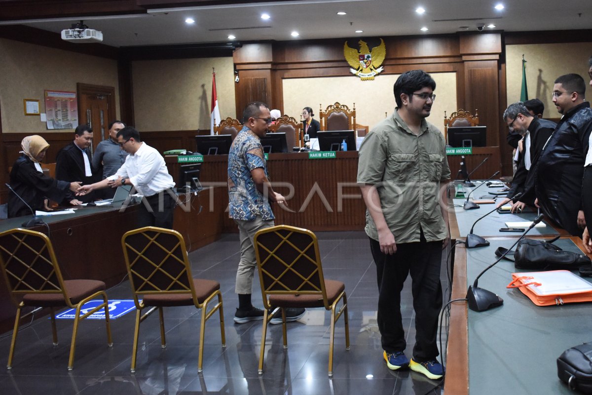 Sidang putusan kasus korupsi pengadaan APD COVID-19