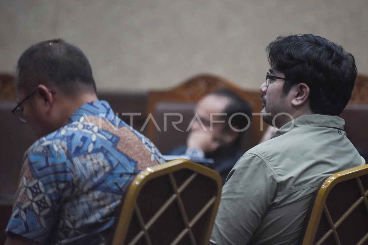 Sidang putusan kasus korupsi pengadaan APD COVID-19