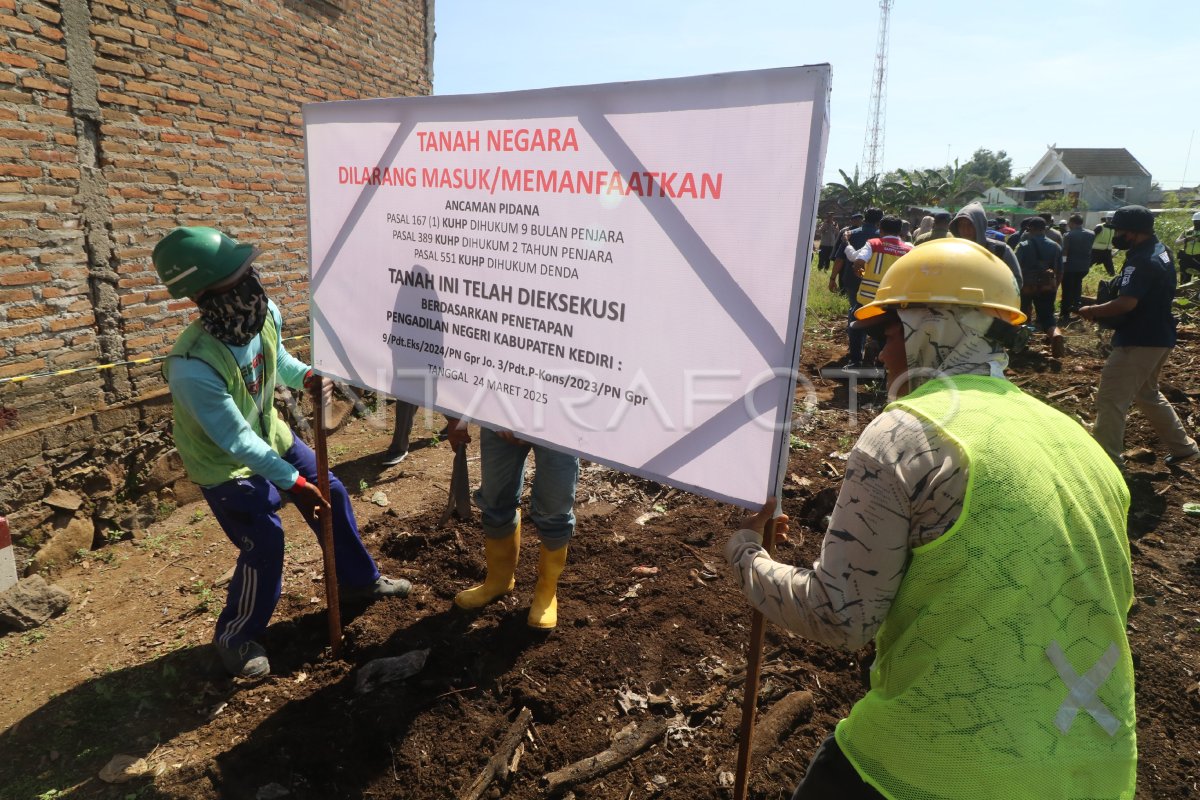Land execution affected by Kediri toll development