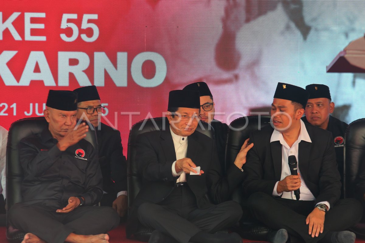 Lecture of Haul to-55 Bung Karno in Blitar