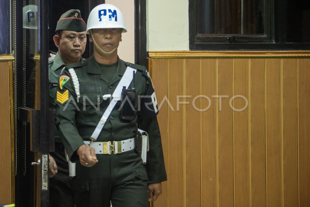 Sidang lanjutan kasus penembakan polisi di Way Kanan