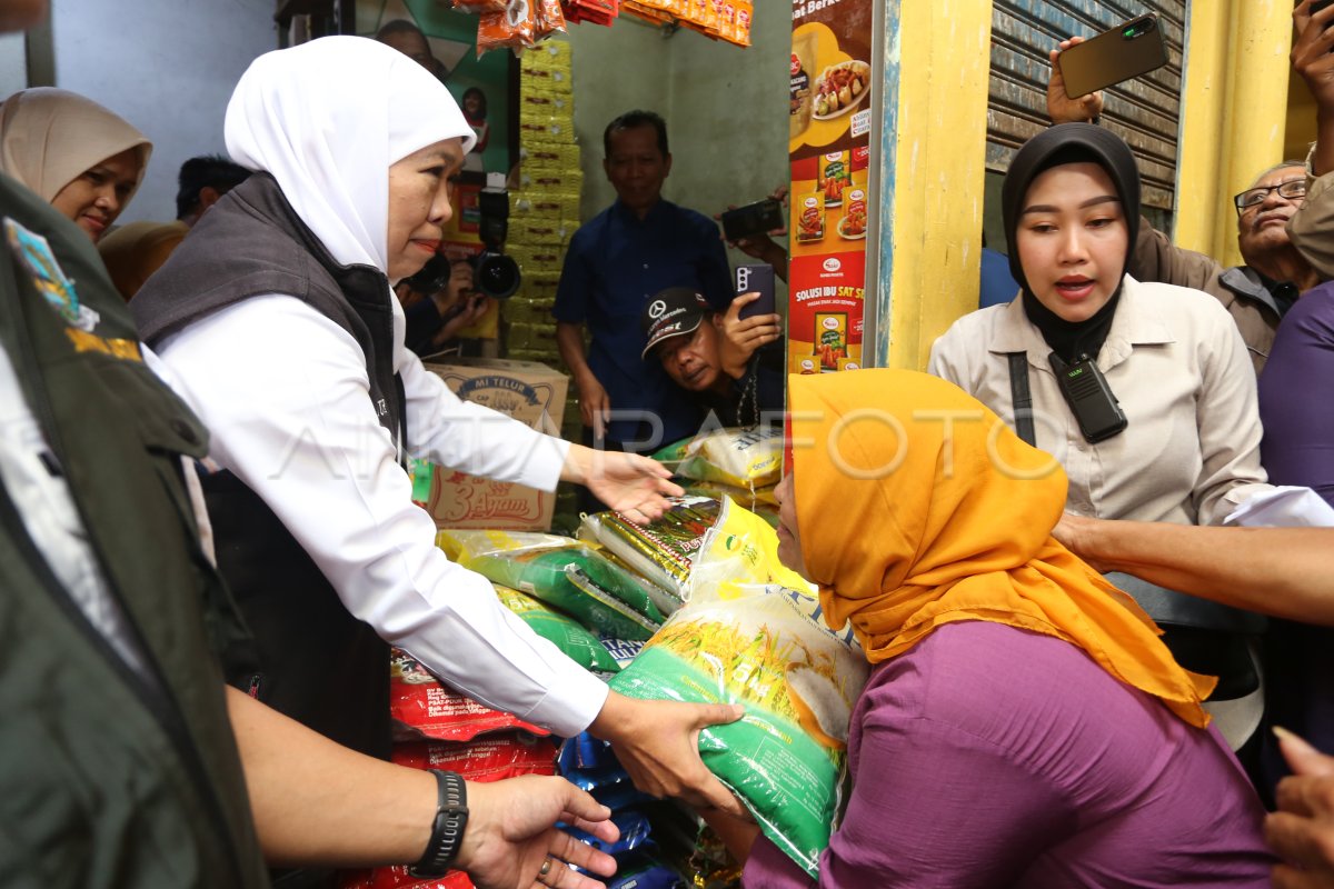 Gubernur Jawa Timur tinjau pasar di Surabaya